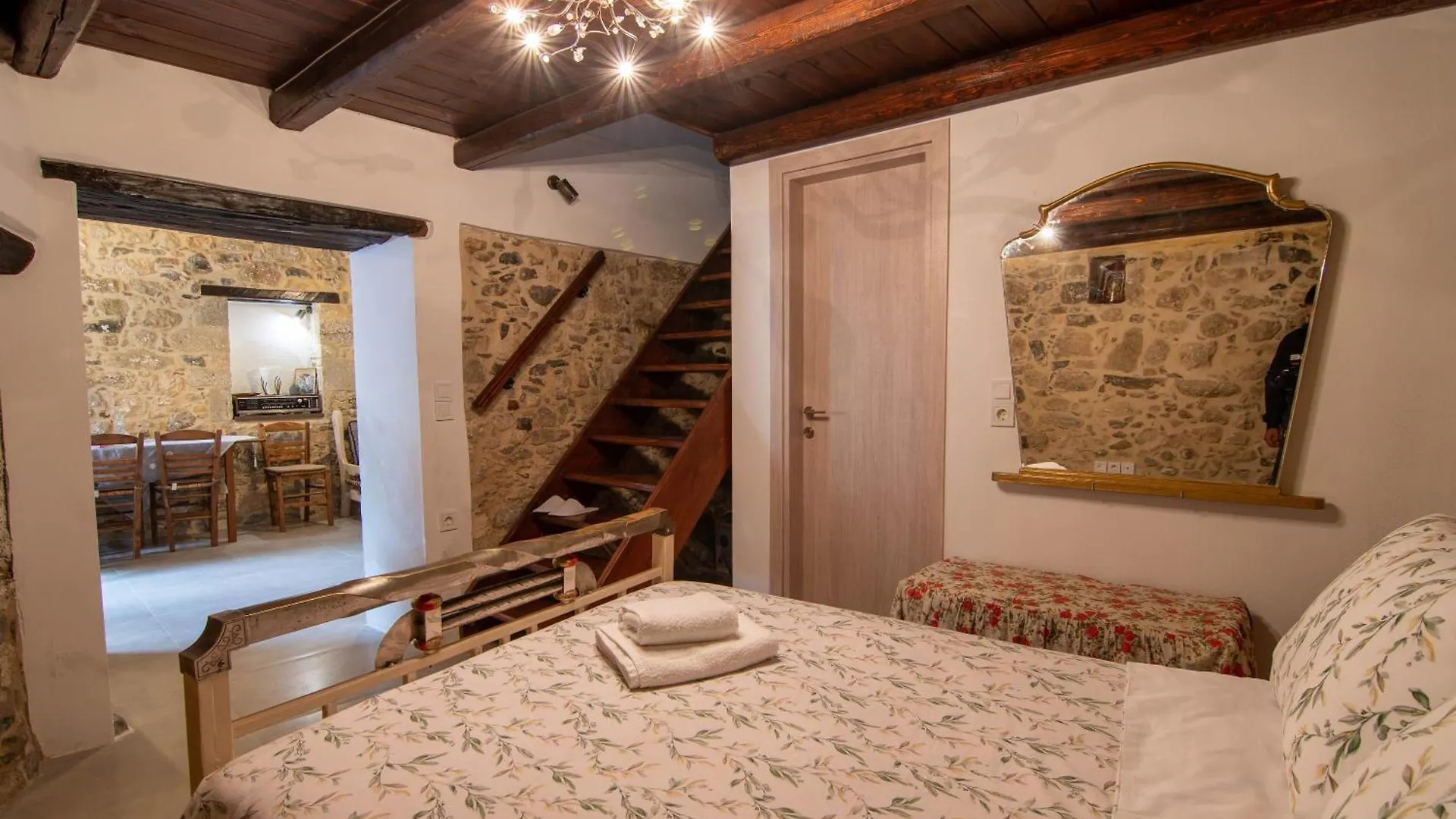 Hercules Traditional Houses Galipe