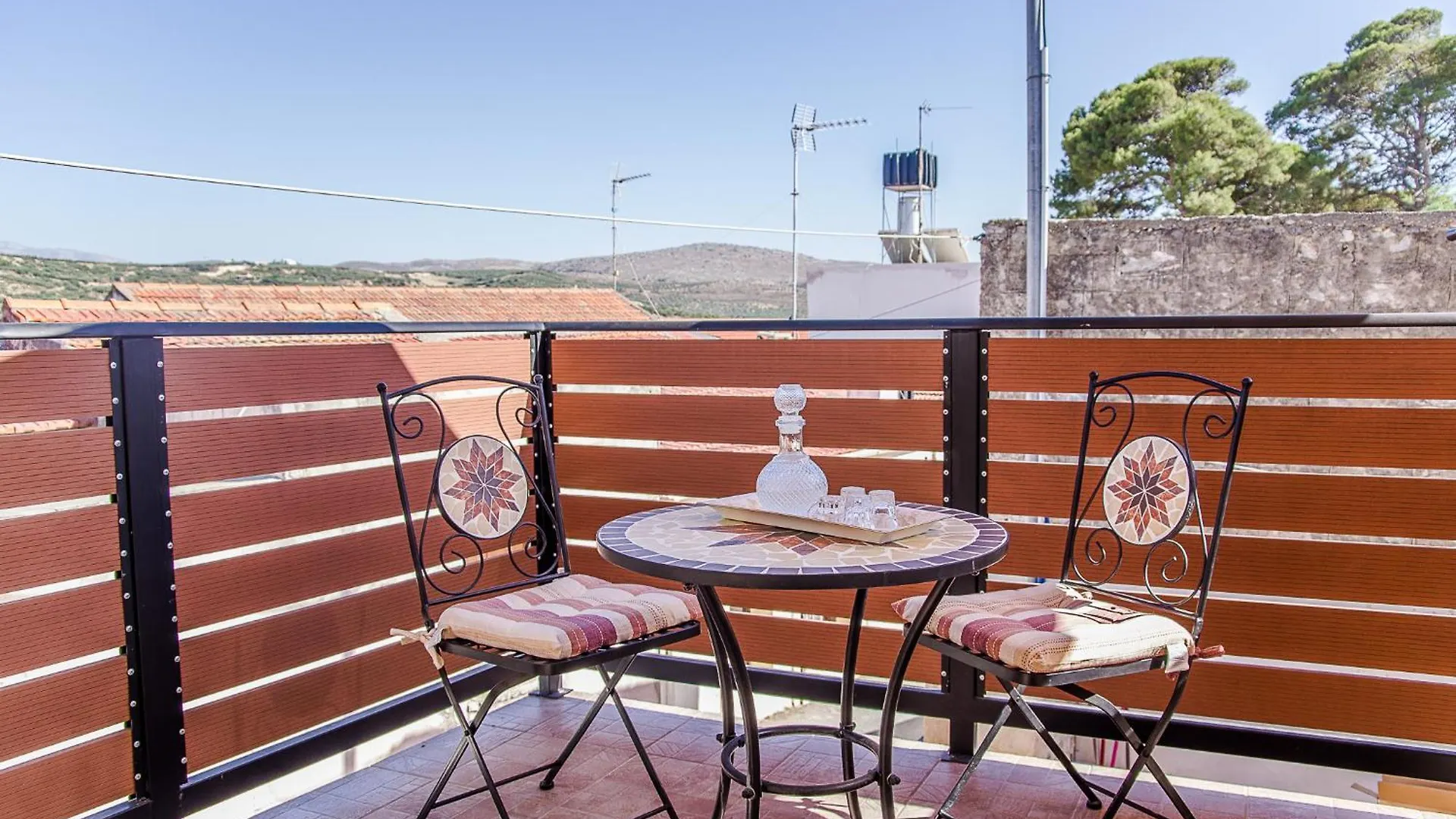 Hercules Traditional Houses Galipe Apartment